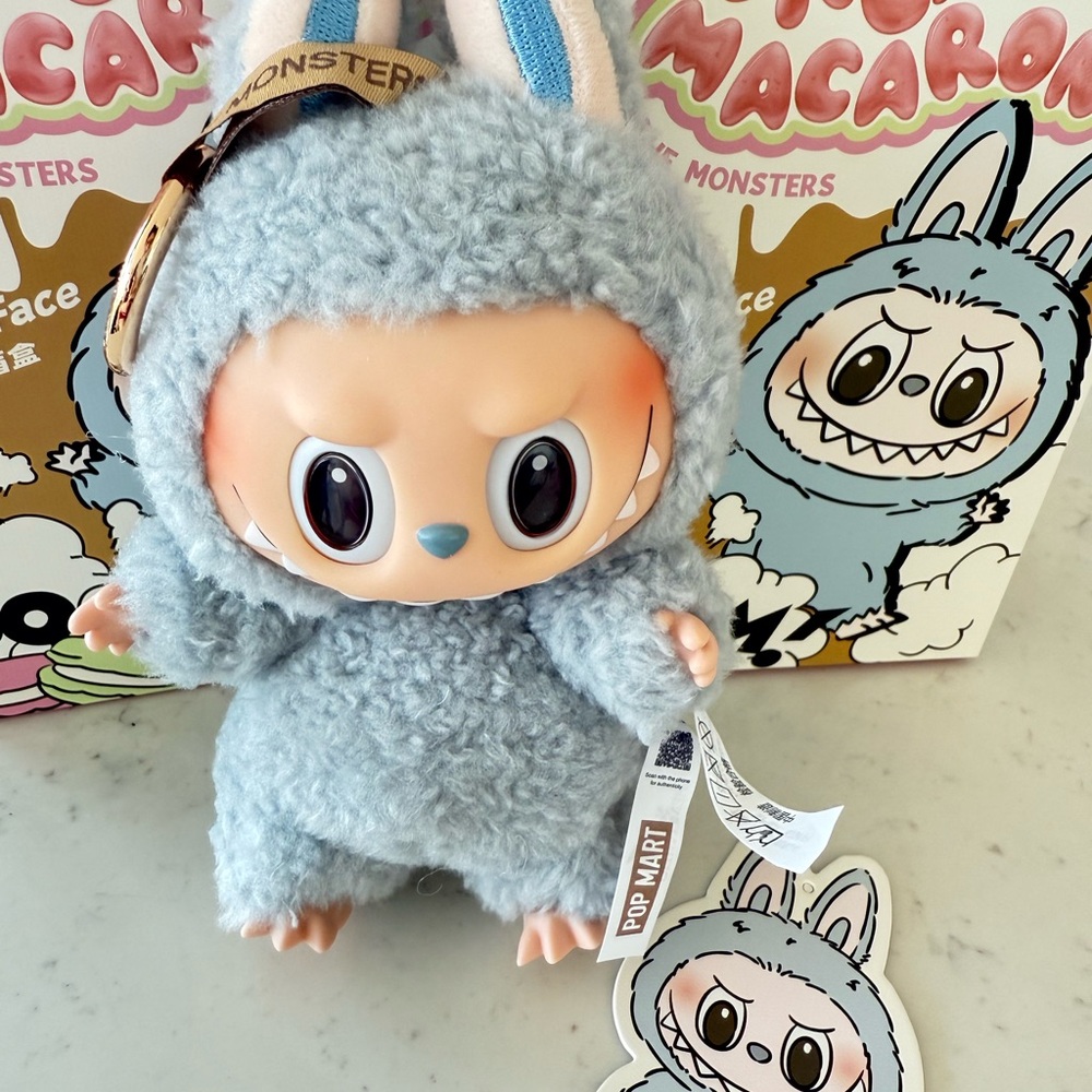 Authentic Popmart Labubu Macaron sea salt coconut